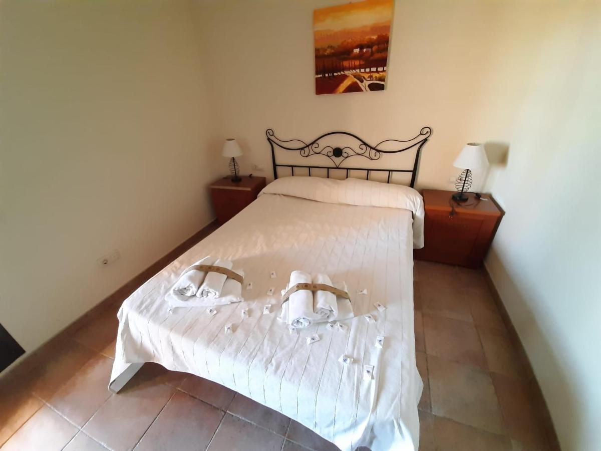 Apartamento 2 Dormitorios.Urb Playa Verde Isla Canela Exterior photo
